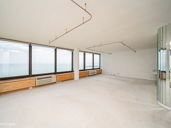 5th image of 155 N Harbor Dr APT 4610