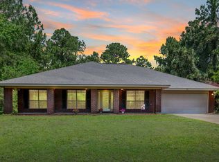 7134 Snug Waters Rd, Navarre, FL 32566