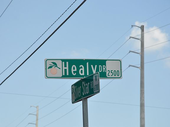 5th image of 2505 Healy Dr