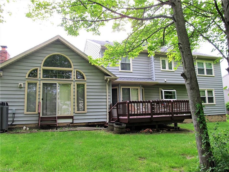 2nd image of 33475 Seneca Dr
