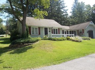 338 Cypress St, Hollidaysburg, PA 16648