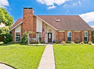 2524 Rosebud Ct, Carrollton, TX 75006