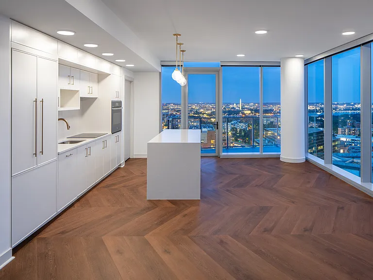 Entertain effortlessly while enjoying panoramic views of the city.