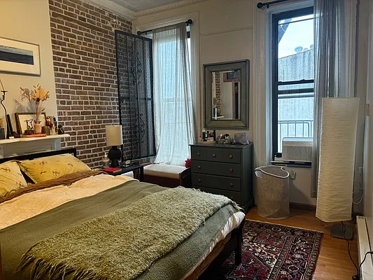 Rented by Brown Harris Stevens | media 1