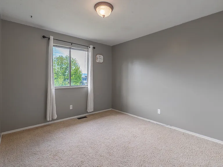 3907 W Rockwood Way — Photo 14
