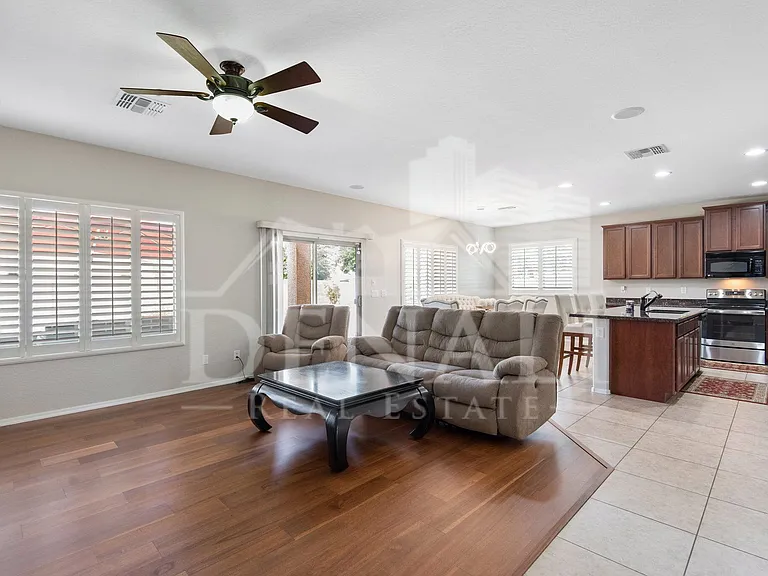 2881 E Tonto Dr — Photo 5