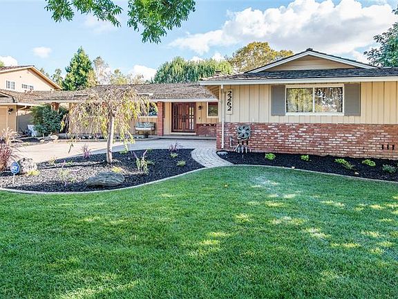 2nd image of 2262 Glenkirk Ct