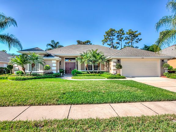 5th image of 1314 Crepe Myrtle Ln