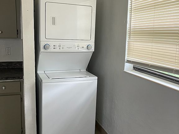 4th image of 736 Kentucky St APT 3