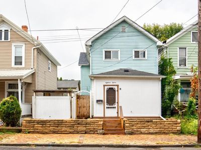 1815 4th Ave, Beaver Falls, PA, 15010