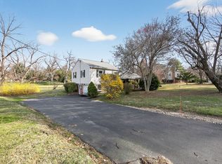 1567 Sugartown Rd, Paoli, PA 19301