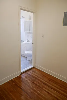 Rented by Voro, LLC | media 15