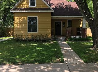 613 N 4th St, Rogers, AR 72756