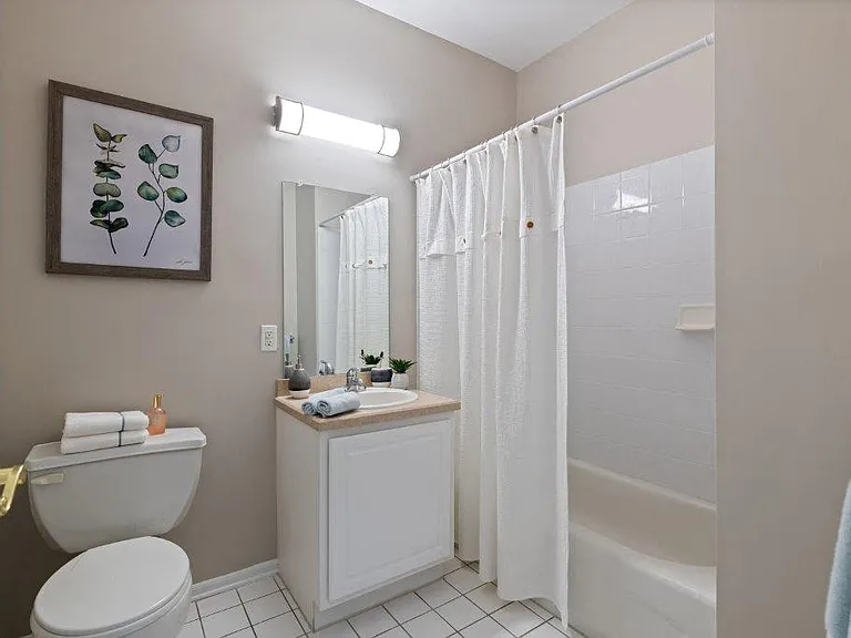 Woodview at Marlton Apartment Homes — Photo 9