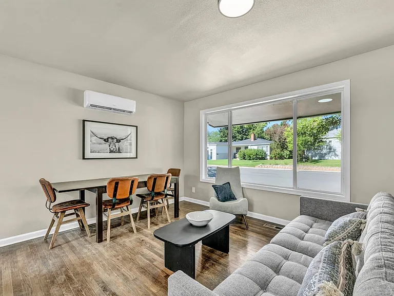 1678 Ordway Ave — Photo 12