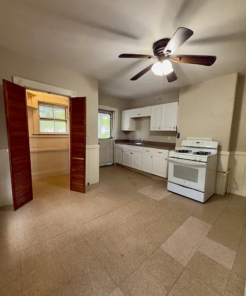 137 Lynde St #2 — Photo 4