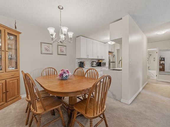 4th image of 721 Hamilton St #206