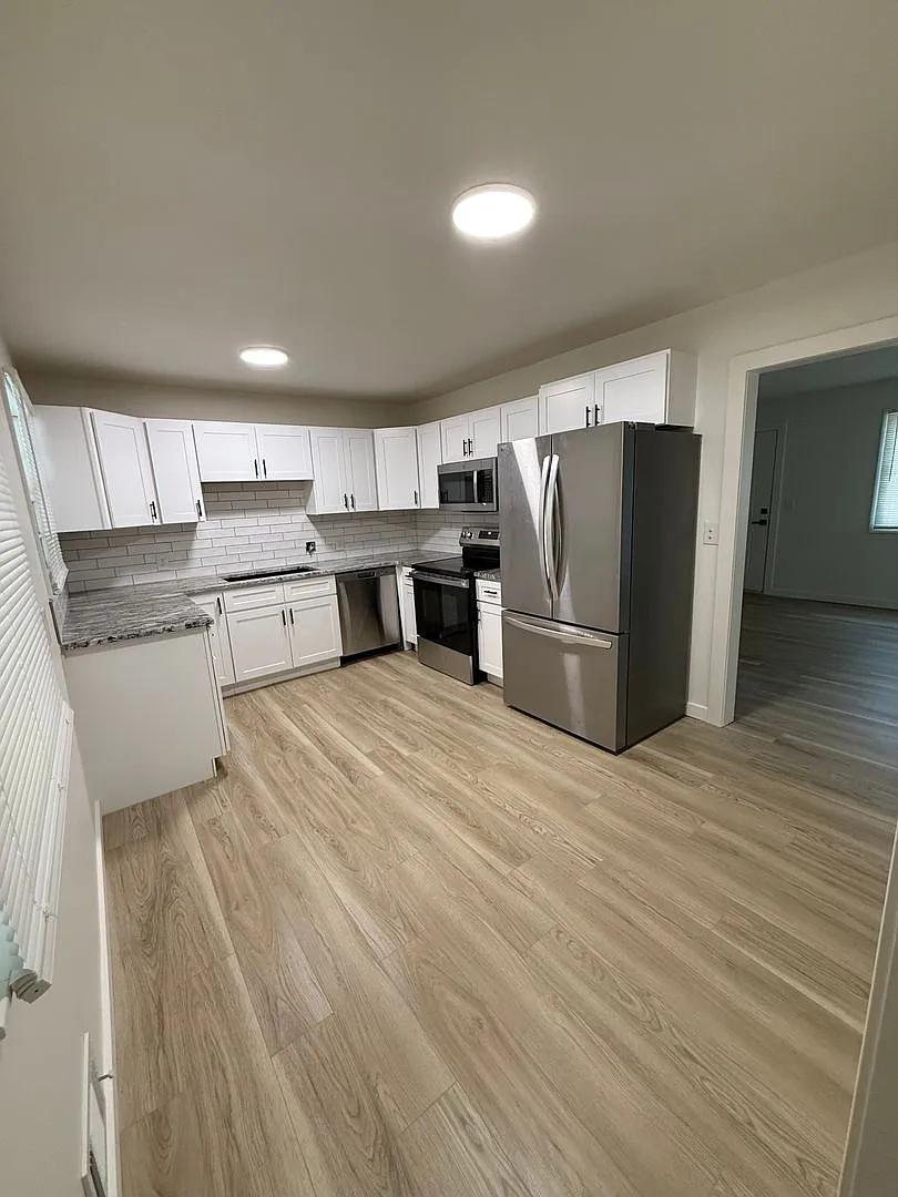 3420 S. Bennett Ave. — Photo 2