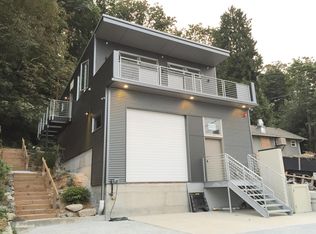 3817 17th Ave SW, Seattle, WA 98106