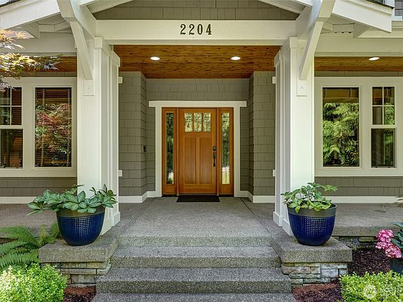 4th image of 2204 155th Street NW