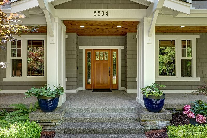 4th image of 2204 155th Street NW