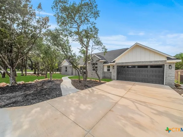 2 Stepping Stone Ct, Wimberley, TX 78676
