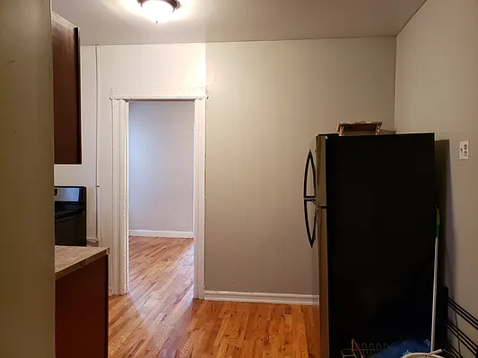 Rented by Signature Property Realty | media 29