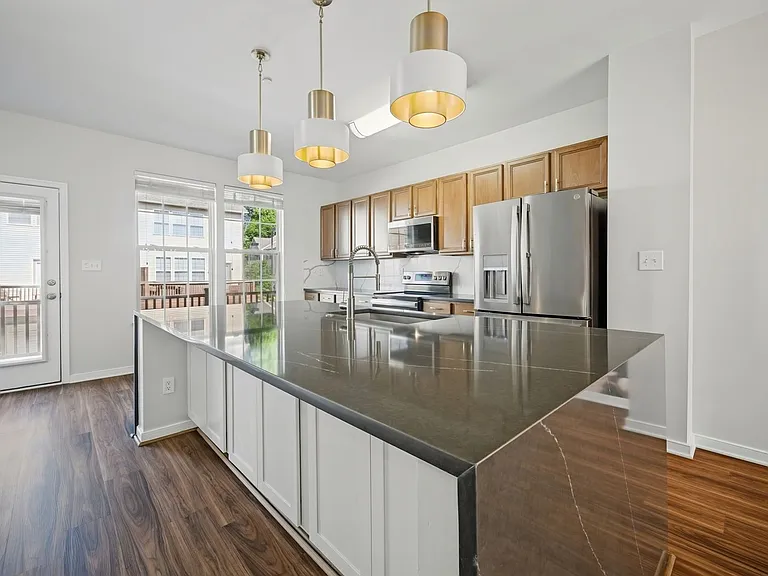 64 Transit Ln — Photo 15