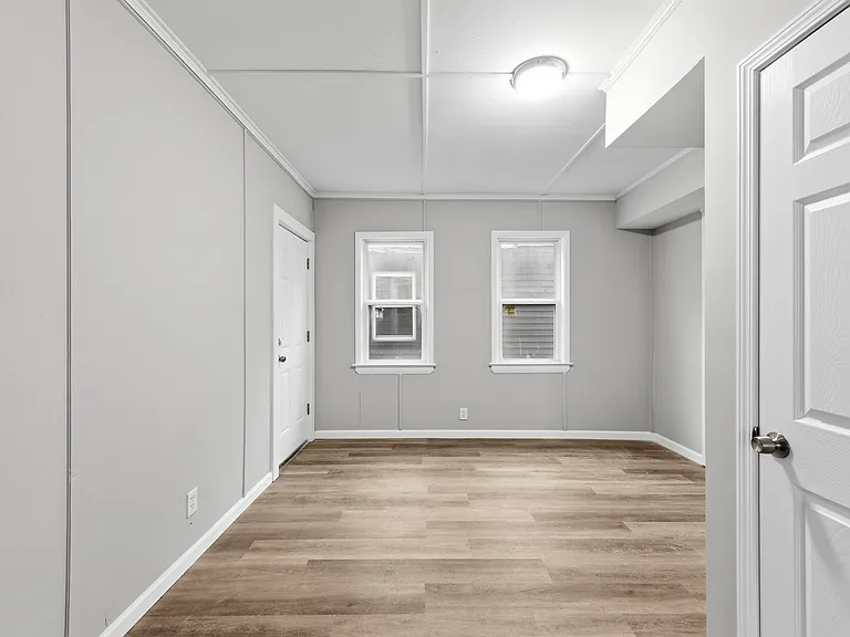 1930 Coltman Rd #3 — Photo 15