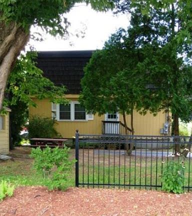 3rd image of 11 Kern Dr