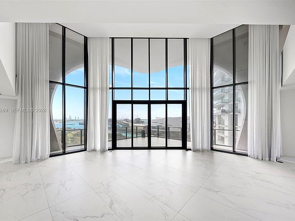 5th image of 1000 Biscayne Blvd Unit 1201