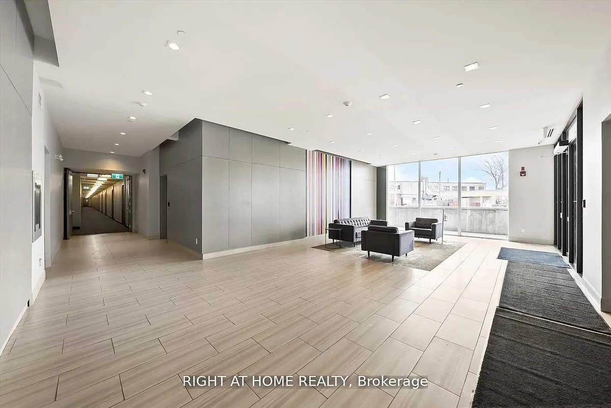 Building Photo - 3560 Saint Clair Ave E #217