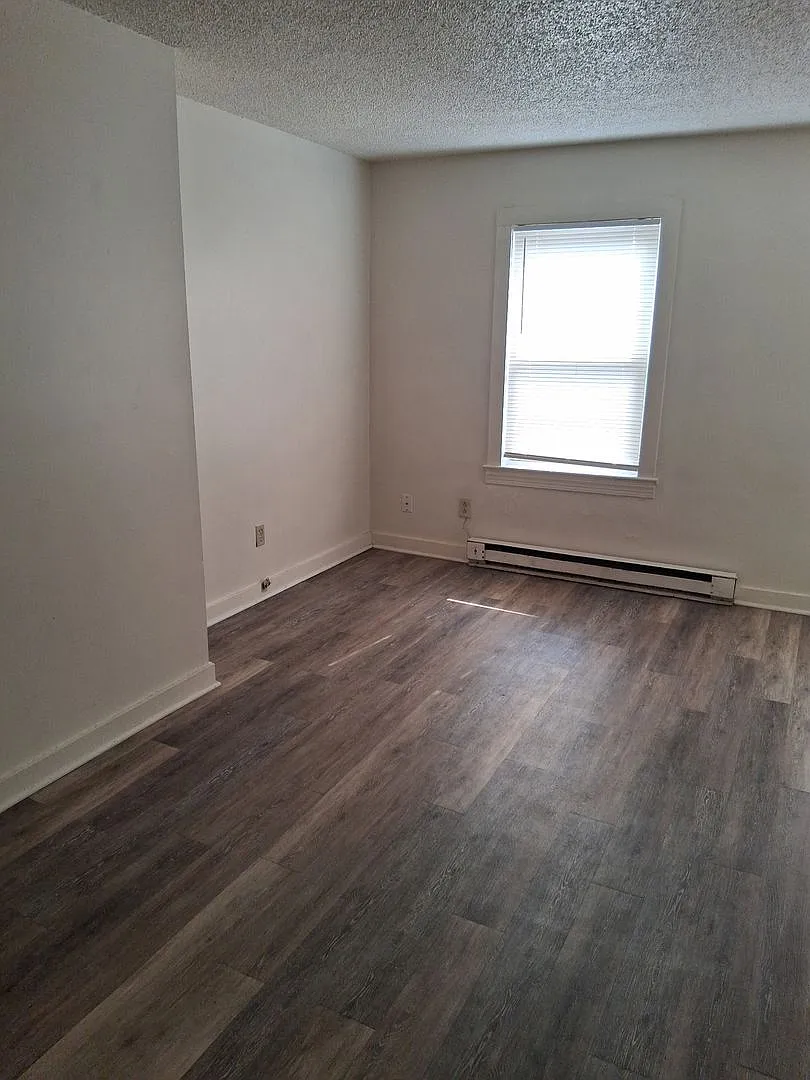 232 N High St — Photo 1