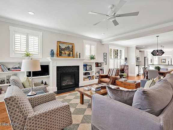 4th image of 6185 River Sound Circle