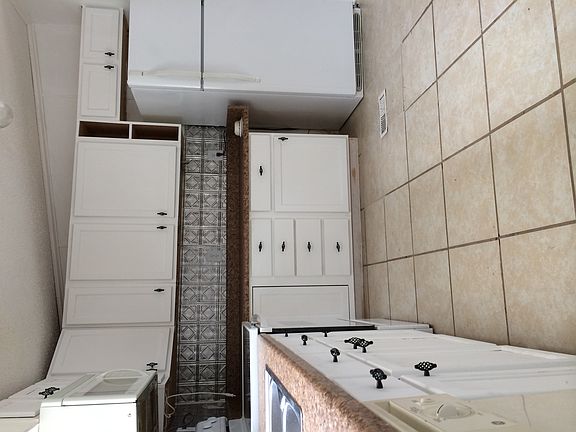 3rd image of 157 S Dogwood Ct