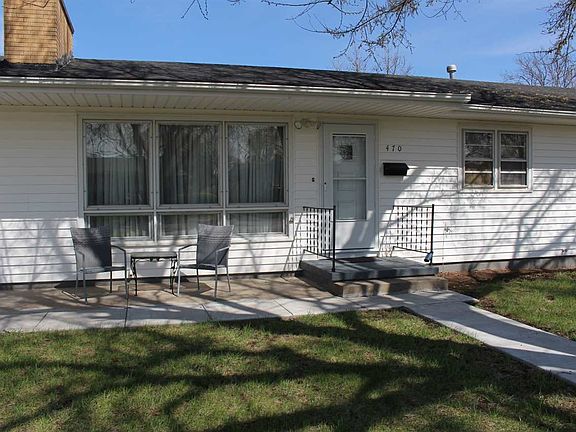 3rd image of 470 Eunice St