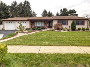 17-17 S Rhoda St, Monroe Township, NJ 08831