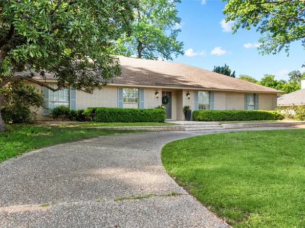 8621 Rampart Pl, Shreveport, LA 71106