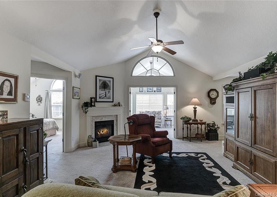 Hamburg Crossing Apartments Weaverville, NC Zillow