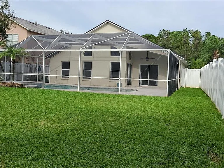 12518 Sparkleberry Rd — Photo 24