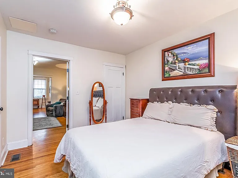 335 Drew St #1 — Photo 8