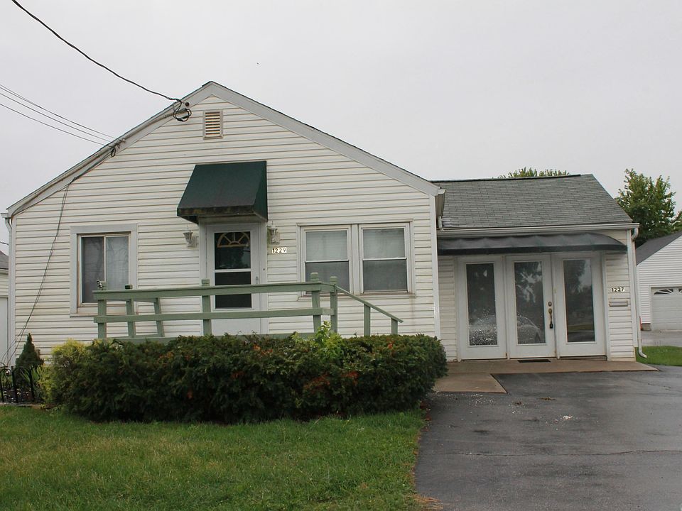 1st image of 1227 S Prospect St