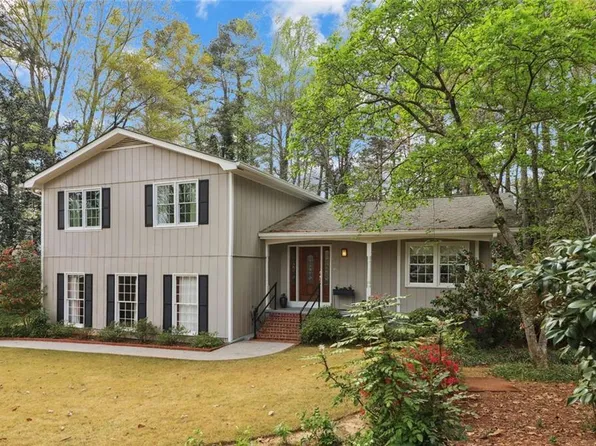 1244 Arden Dr SW, Marietta, GA 30008