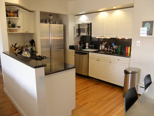 Sold by Vespa Properties Group | media 31