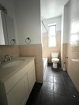 5th image of 460 W 147th St APT 27