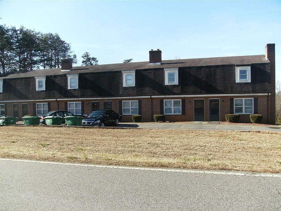 2nd image of 1156 Smith Rd
