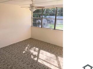 36830 Blanton Rd APT 5, Dade City, FL 33523