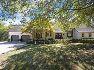 725 NW Cedar Creek Ln, Lees Summit, MO 64081