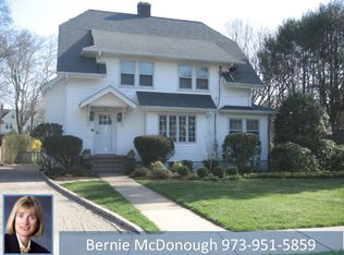 22 Hillcrest Rd, Madison, NJ 07940