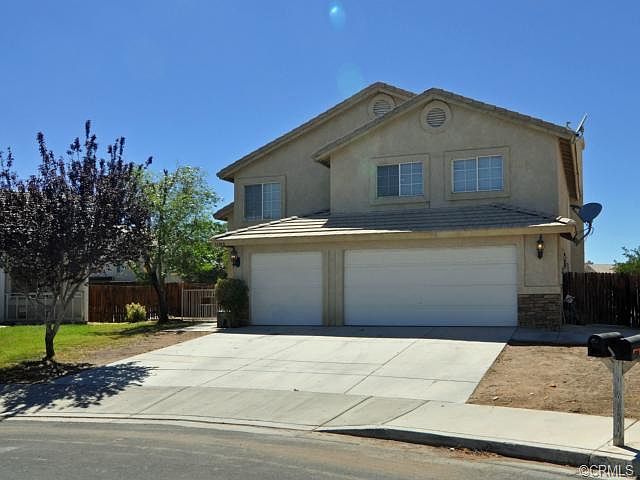 1st image of 14390 Dalton Ct